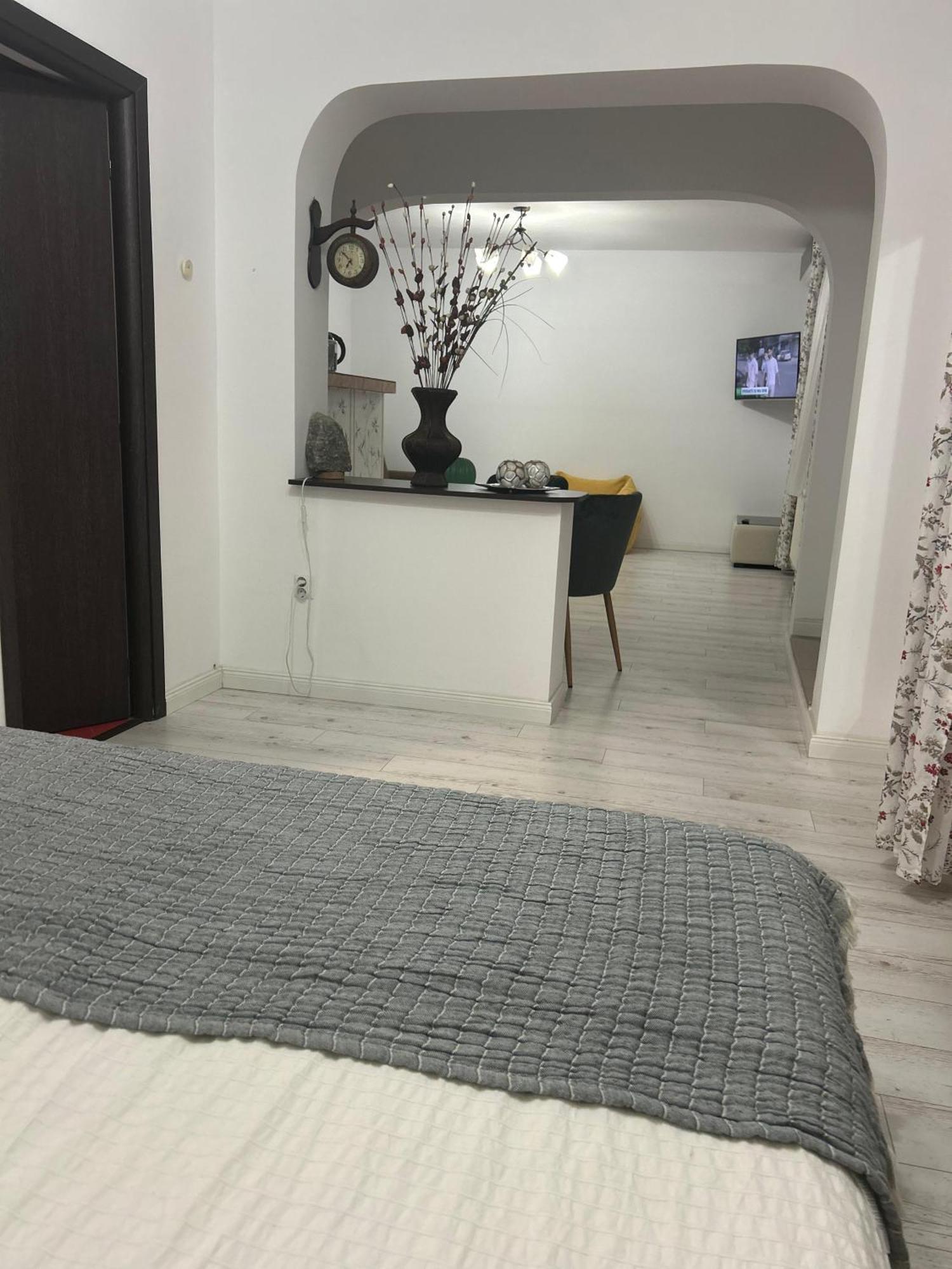 Cochet Parscov, Buzau Apartment